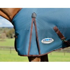 Weatherbeeta Comfitec Classic Standard Neck 50g Lite Plus Turnout (Dark Blue/Coffee)